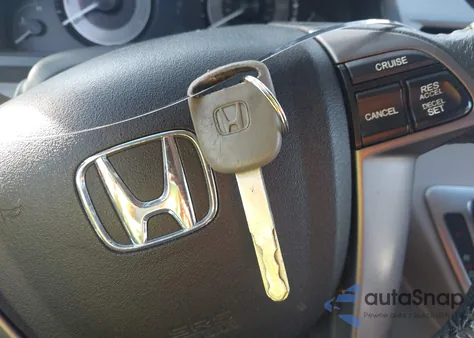 2011 Honda Odyssey Ex-L from USA, damaged, VIN 5FNRL5H64BB039425